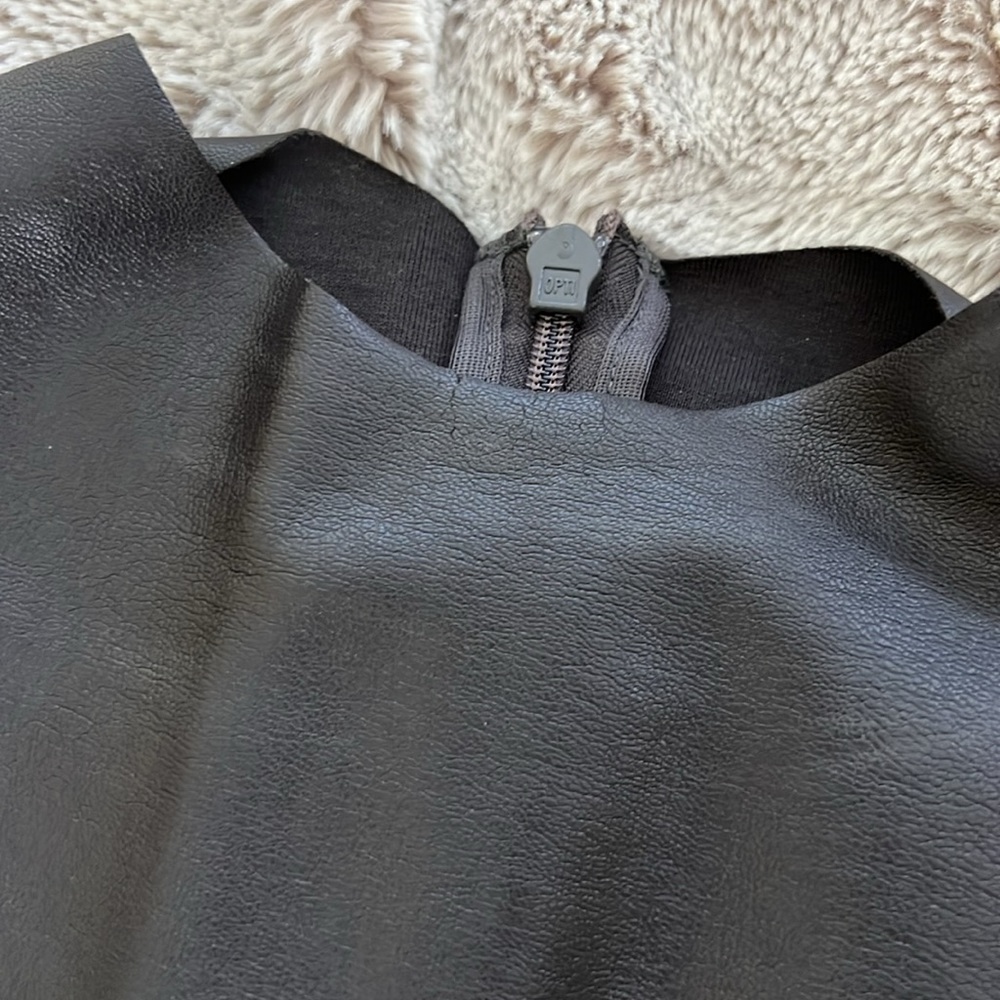 SKIMS Brown Faux Leather Mockneck in Sooot Size S.   Added 2 photos of neck. - Picture 5 of 6